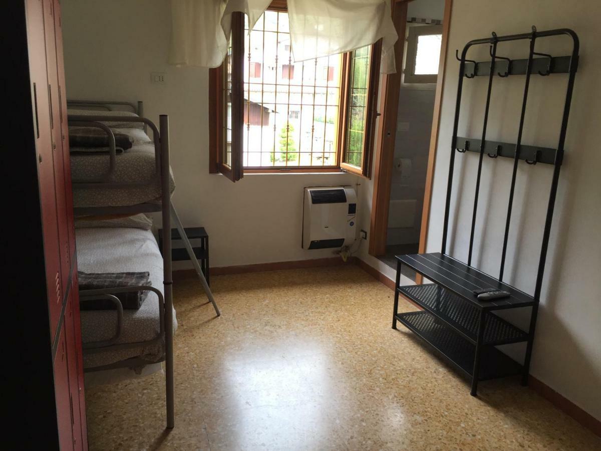 Hostel Trentapassi